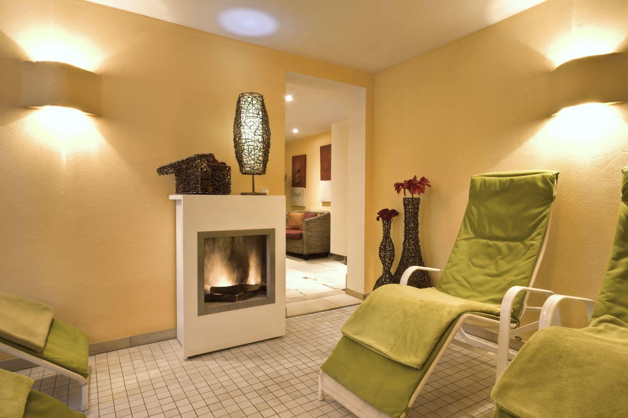 Hotel Alpenresidenz Adler à Kirchberg en Tyrol Extérieur photo